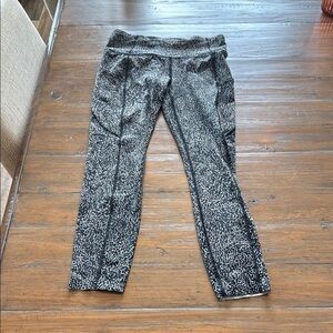 Lululemon Black and White Patterned Leggings